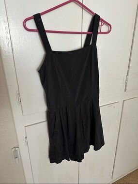 Vuori Black Romper Jumpsuit